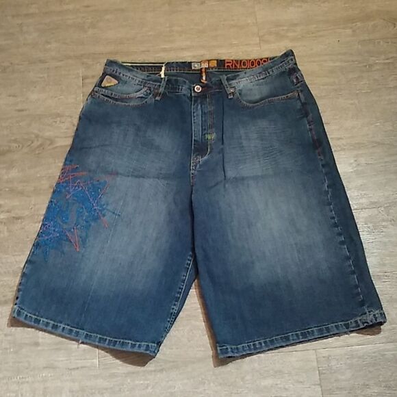 Vintage 90s y2k Akademiks Wide Leg Boxy Baggy Hip Hop Skater Alt Shorts Mens 40 - Picture 1 of 8